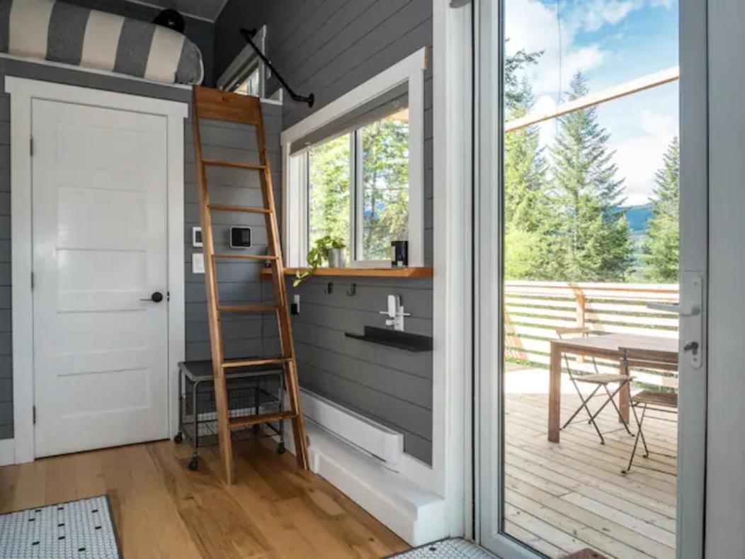 Golden Tiny Homes Exterior photo